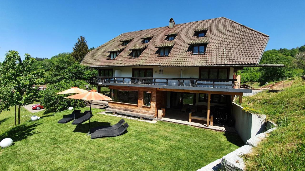 Landhaus Langeck Hotel Münstertal Exterior foto